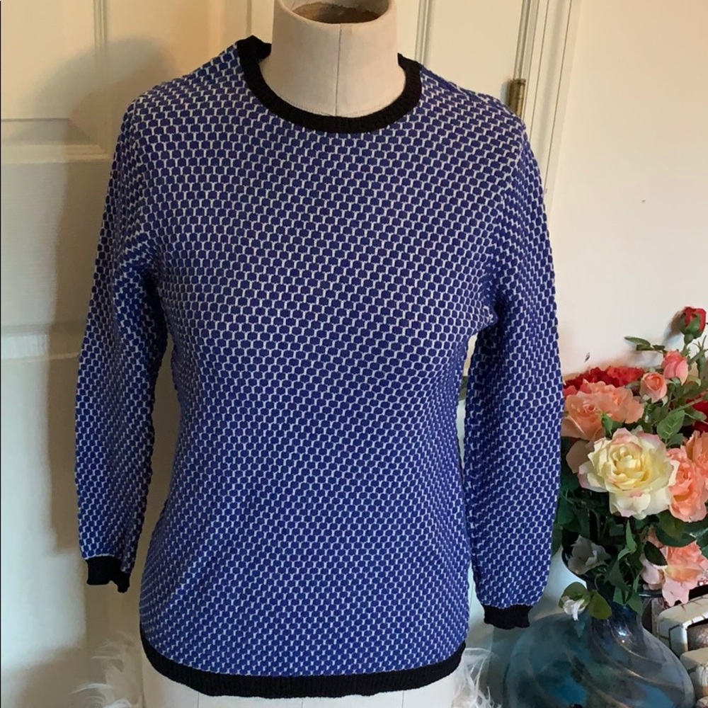 Zara knit blue & white sweater size medium